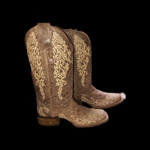 Woman's Cowgirl Boots